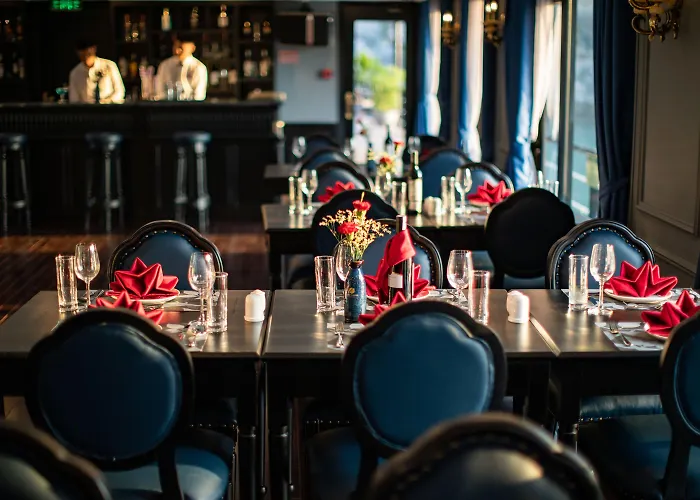 Rosy Cruises  5*