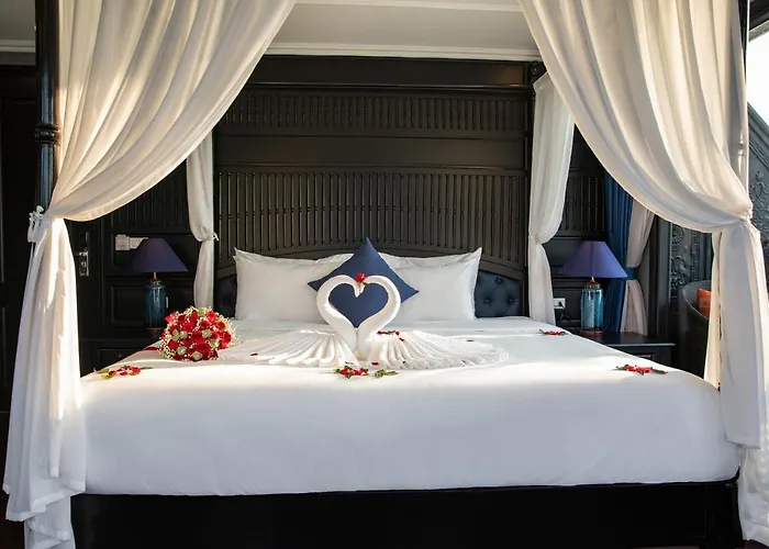 Rosy Cruises 