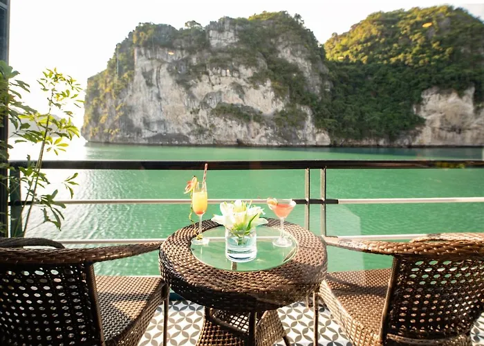  Rosy Cruises