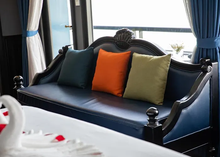 Rosy Cruises  5*